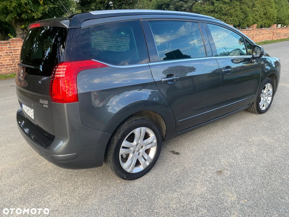 Peugeot 5008 e-HDI FAP 115 EGS6 Stop&Start Allure - 6