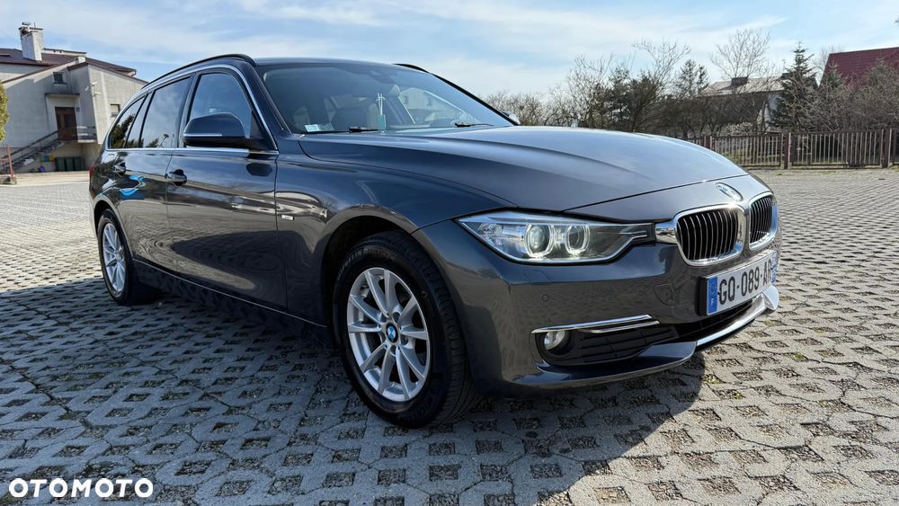 BMW Seria 3 320d xDrive Luxury Line - 3