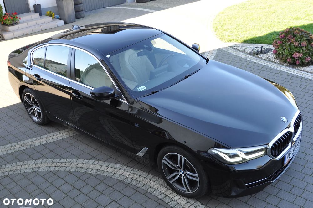 BMW Seria 5 520d xDrive - 1