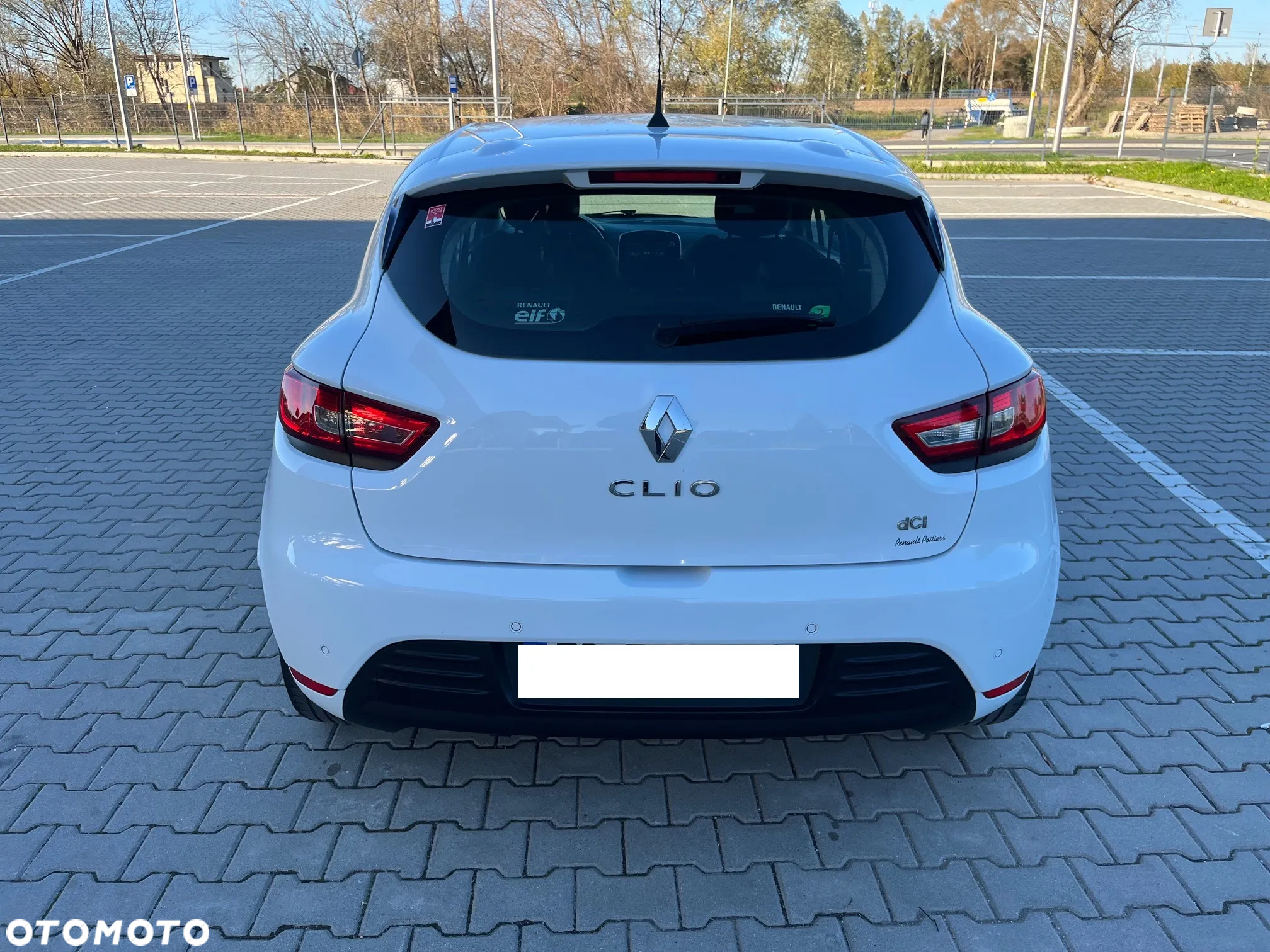 Renault Clio 1.5 dCi Energy Intens - 9