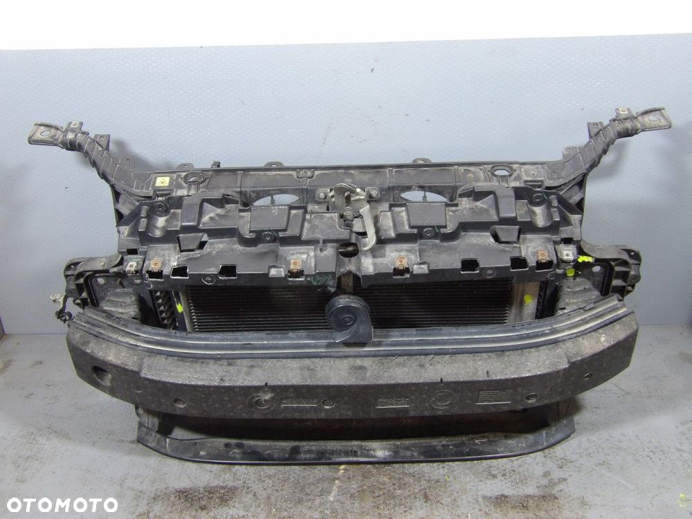 FIAT GRANDE PUNTO 1.3 M-JET PAS PRZEDNI CHŁODNICE - 1