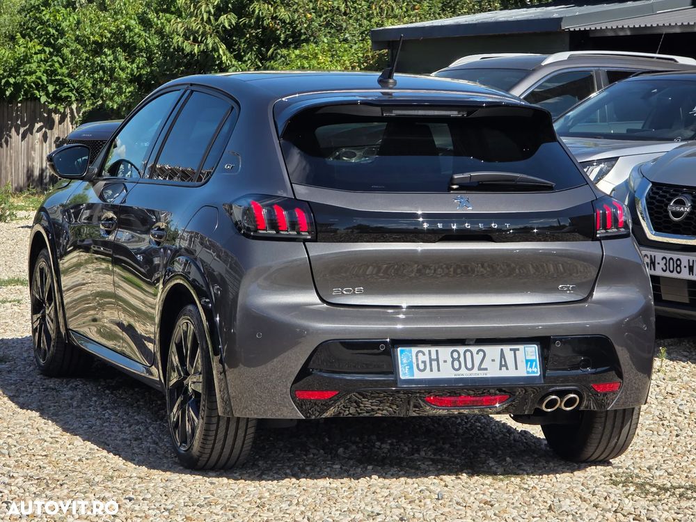 Peugeot 208 PureTech 130 EAT8 GT - 12