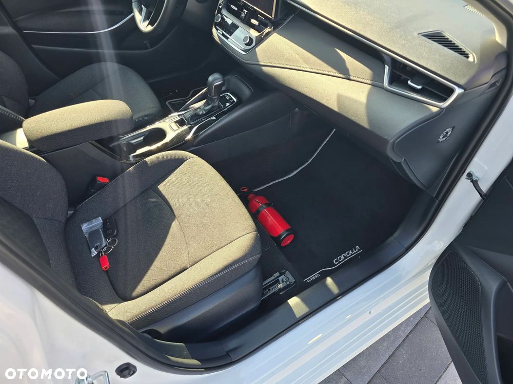 Toyota Corolla 1.8 Hybrid Comfort - 20