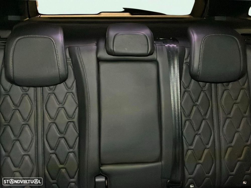 Peugeot 3008 1.6 Hybrid GT e-EAT8 - 18