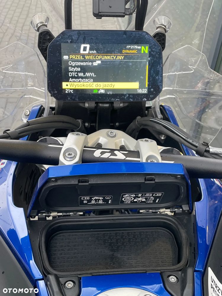 BMW R - 9