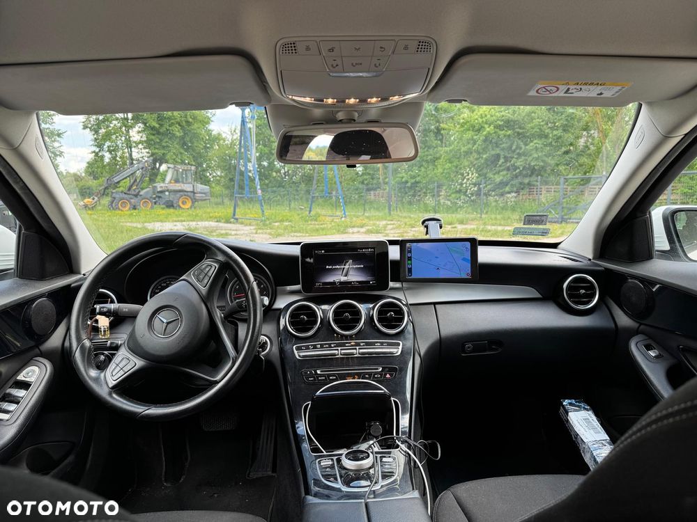 Mercedes-Benz Klasa C 160 9G-TRONIC - 8