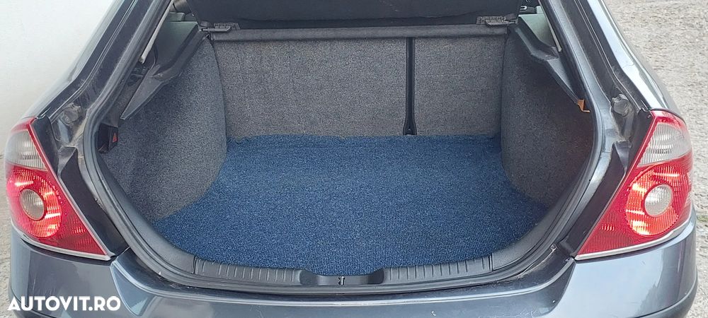 Ford Mondeo - 6