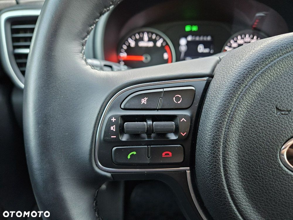 Kia Sportage 2,0 CRDI AWD Platinum - 35