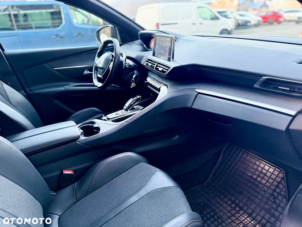 Peugeot 3008 1.6 PureTech GPF GT Line S&S EAT8 - 29