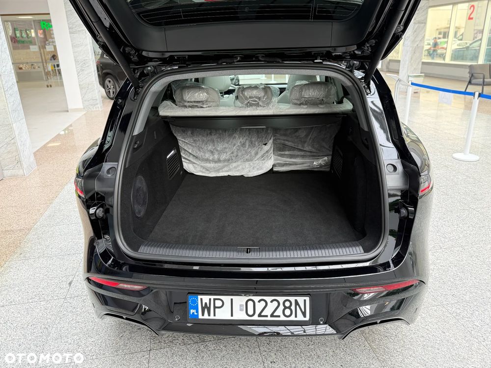 Voyah Free 106kWh AWD - 28