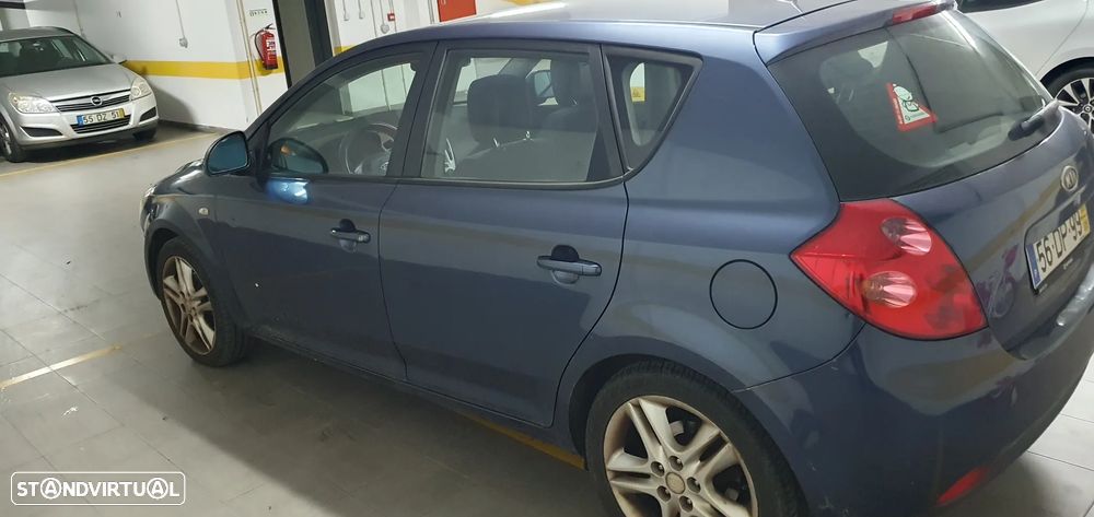 Kia Ceed 1.6 CRDi EX - 9
