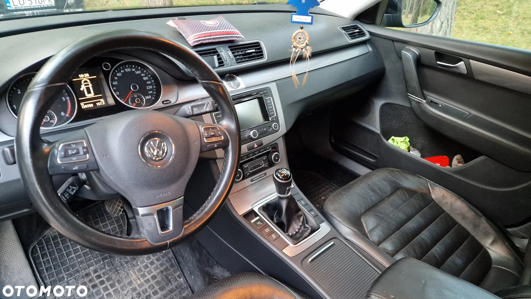 Volkswagen Passat Variant 1.6 TDI BlueMotion - 6