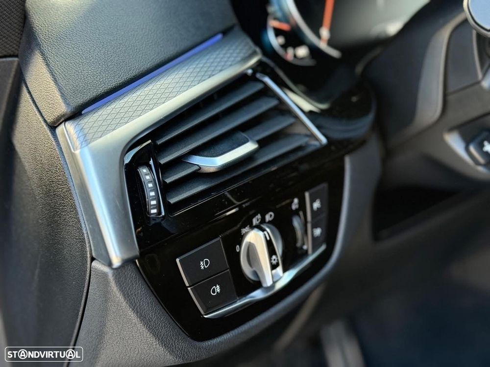 BMW 520 d Pack M Auto - 10