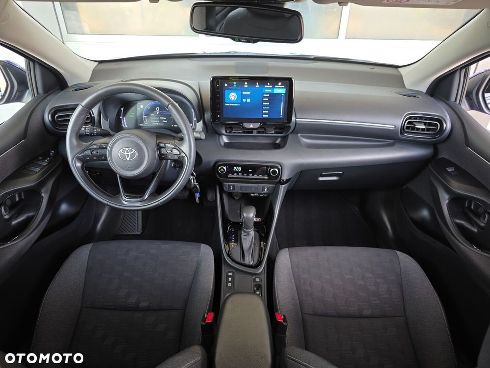 Toyota Yaris Hybrid 1.5 Style - 9