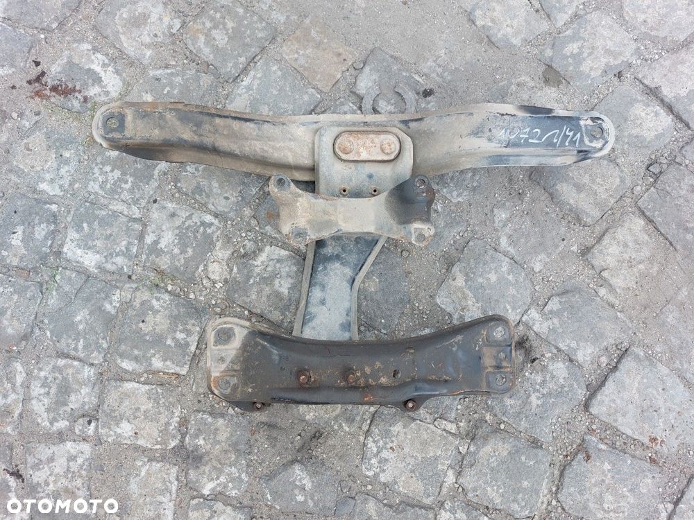 Poduszka skrzyni biegów łapa SUBARU FORESTER II 02-08 2.0 B SKRZYNIA MANUAL - 2