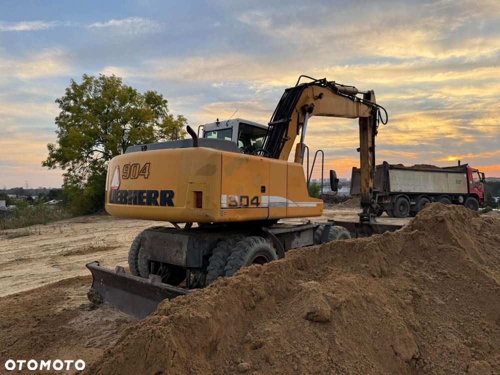 Liebherr A 904 C LITRONIC - 7