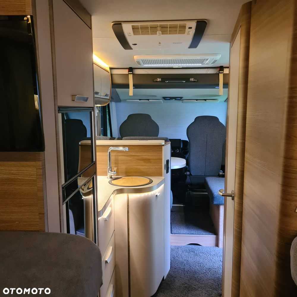 KNAUS Live i 700 - 40