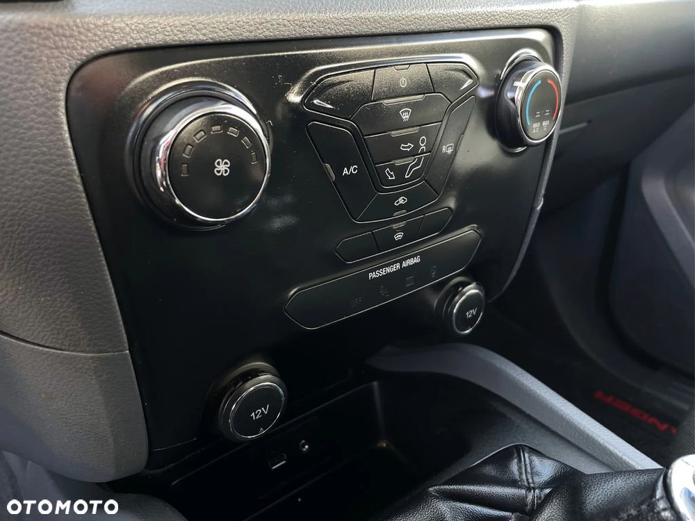 Ford Ranger 2.2 TDCi 4x4 DC Limited EU6 - 12