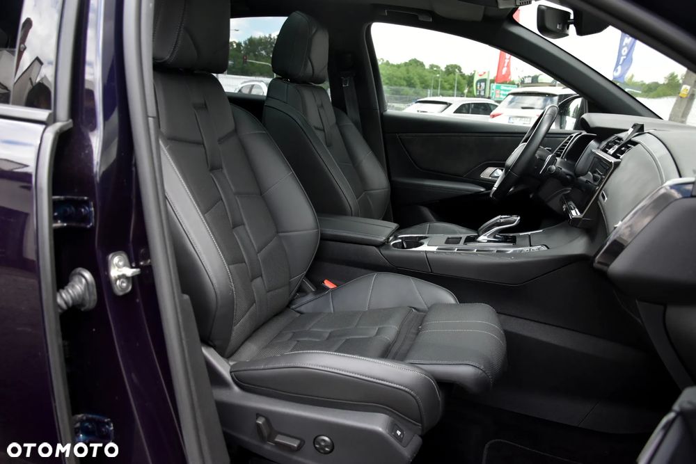 DS Automobiles DS 7 Crossback 1.6 PureTech Louvre - 26