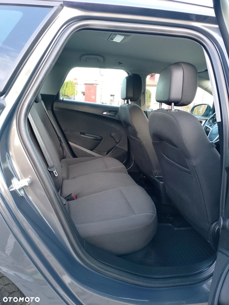 Opel Astra - 17