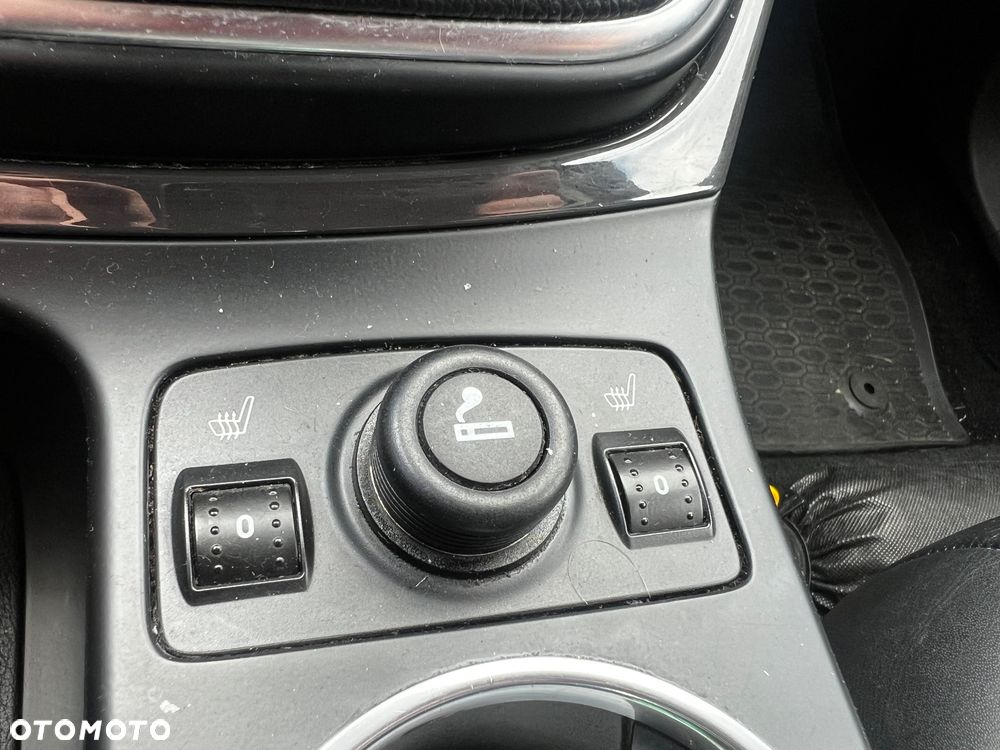 Ford Kuga 2.0 TDCi 4x4 Titanium - 12