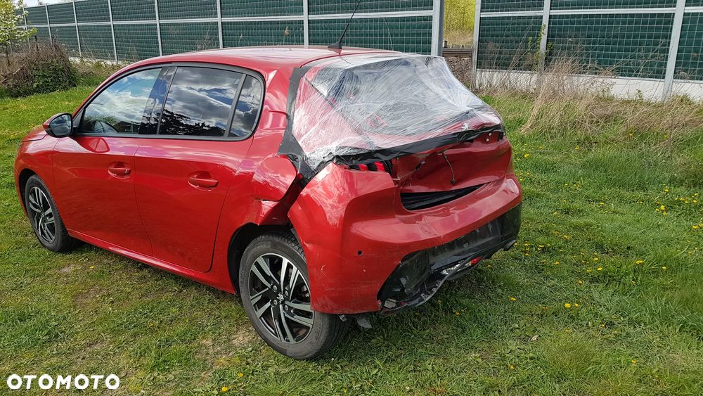 Peugeot 208 1.5 BlueHDi Signature S&S - 10