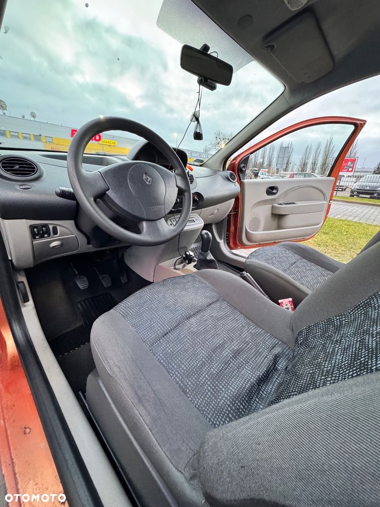 Renault Twingo 1.5 dCi Dynamique - 9