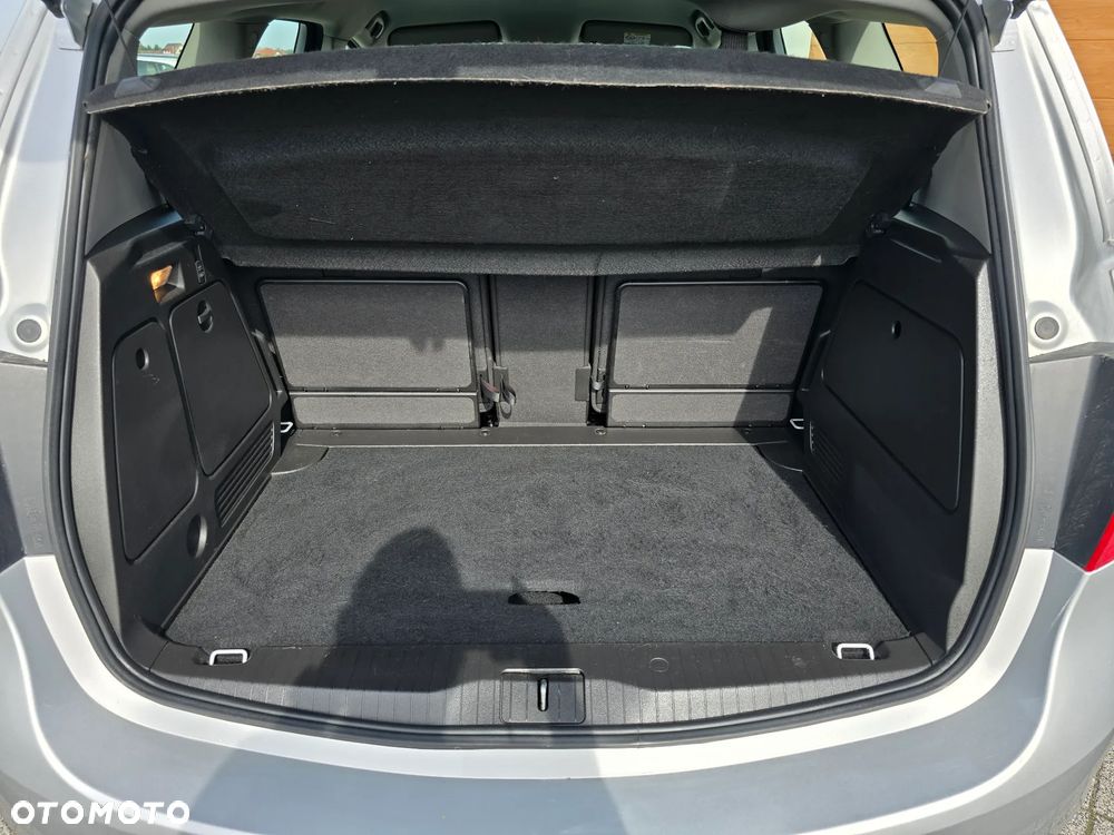 Opel Meriva 1.6 CDTI Essentia S&S - 21