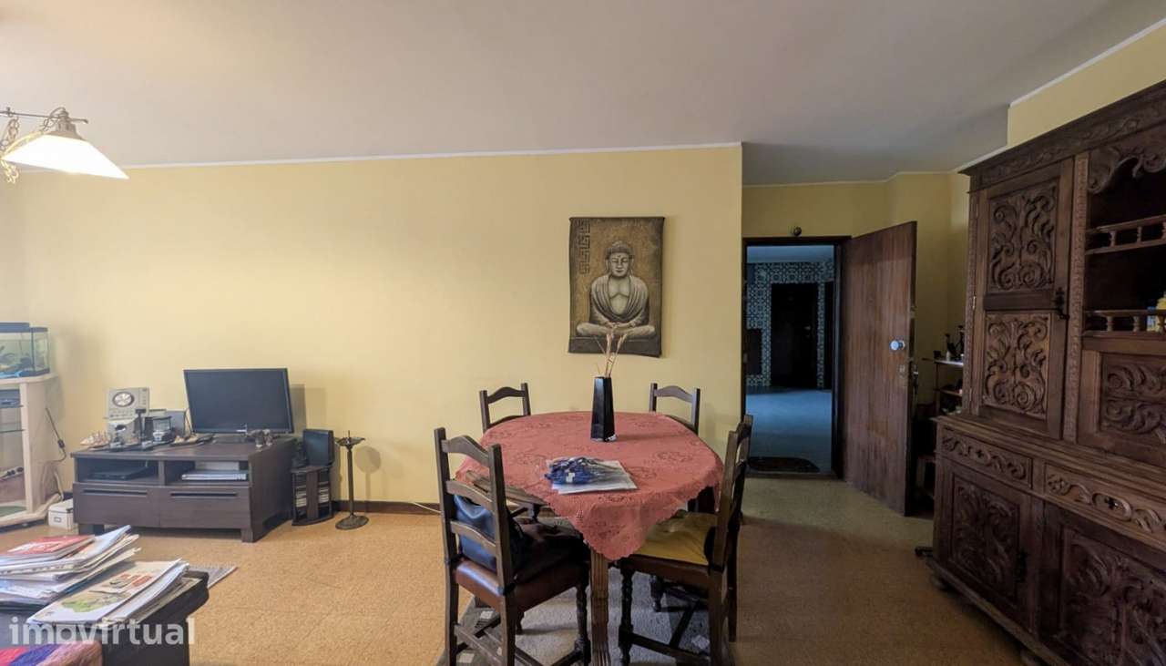 Venda de Apartamento T3 no centro da Póvoa de Varzim - Grande imagem: 3/18