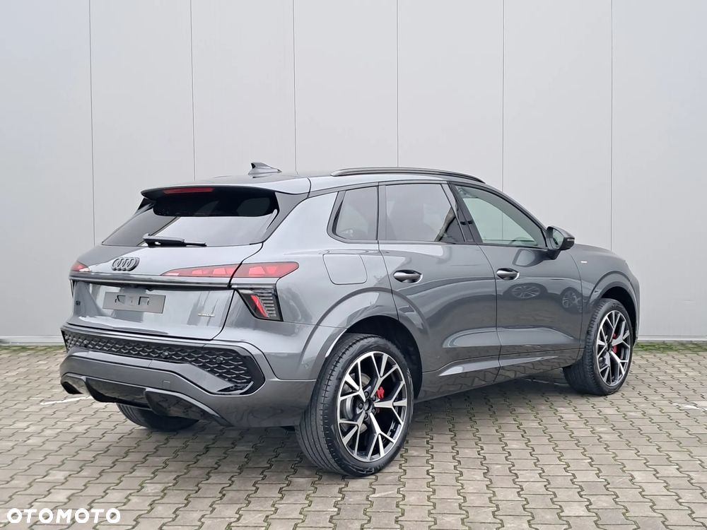 Audi Q3 TFSI 195 kW Quattro S tronic - 3