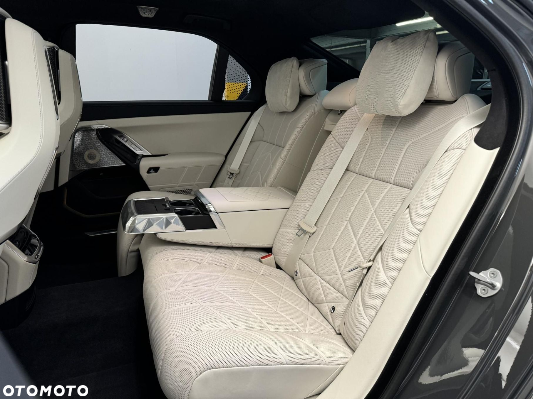 BMW Seria 7 - 20