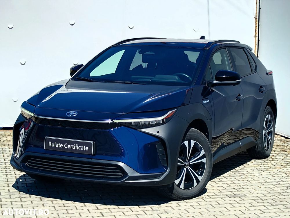 Toyota BZ4X 160 KW AWD (4x4) Luxury - 1