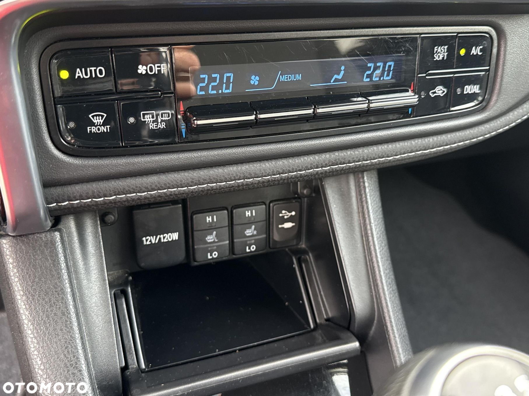 Toyota Corolla 1.6 Premium EU6 - 15