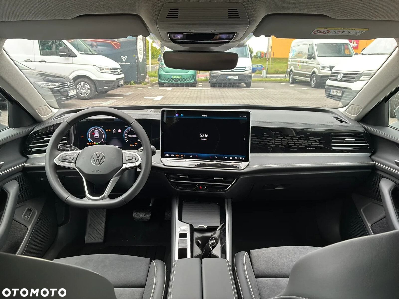 Volkswagen Passat - 4