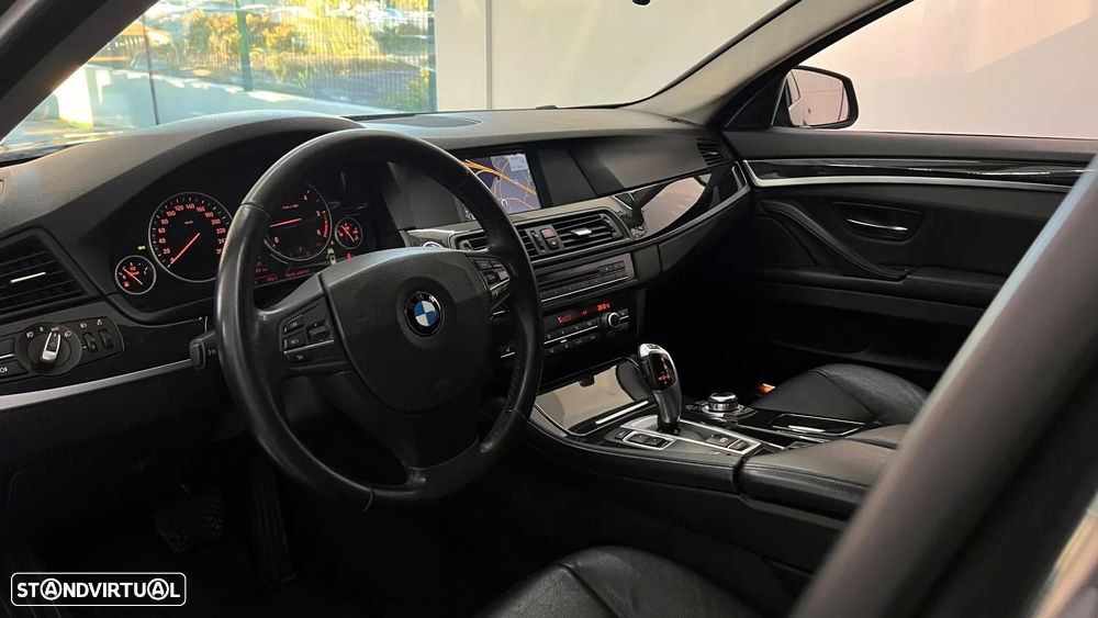BMW 520 d Line Luxury Auto - 11