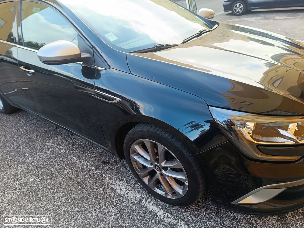 Renault Mégane 1.5 dCi GT Line - 1