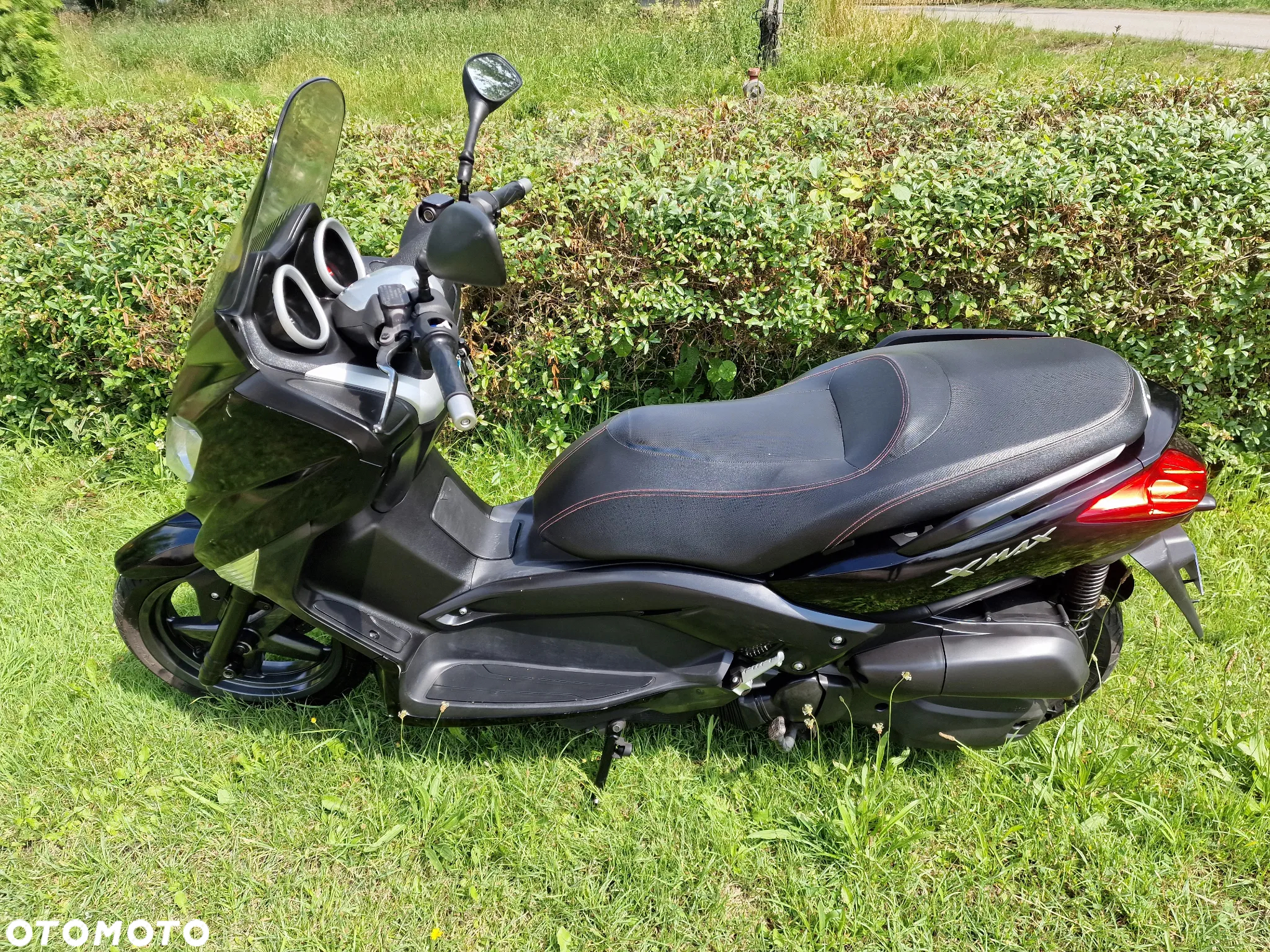Yamaha X-max - 9