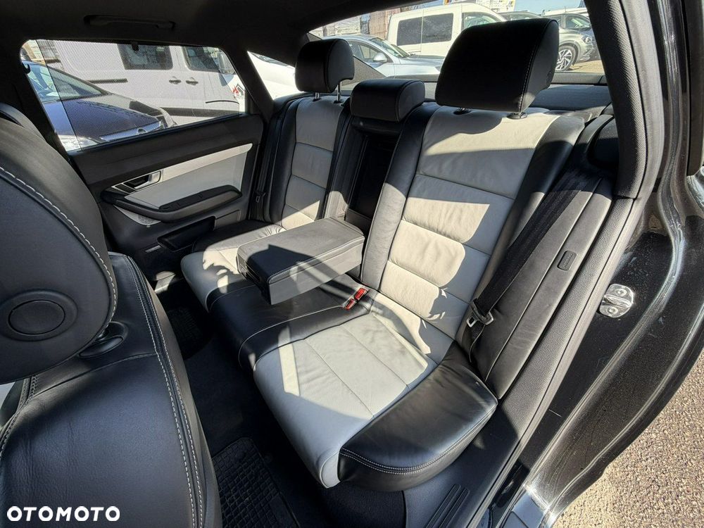 Audi A6 Limousine 4.2 FSI Quattro Tiptronic - 24