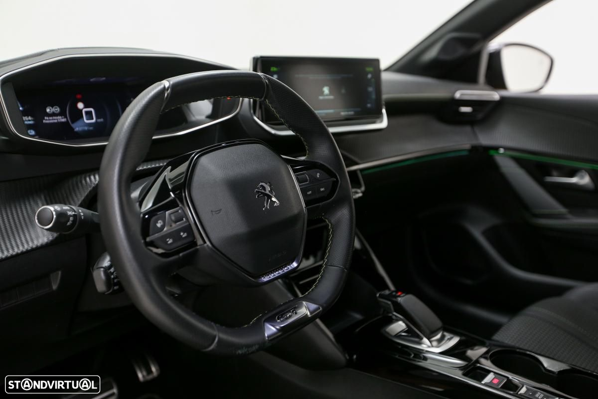 Peugeot e-208 50 kWh GT - 13
