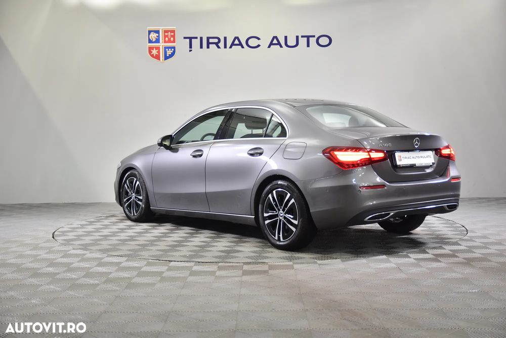 Mercedes-Benz A 180 MHEV 7G-DCT - 3