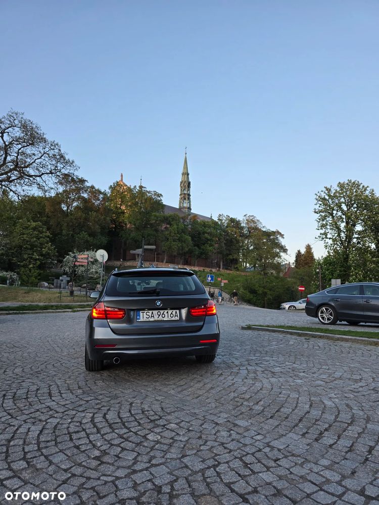 BMW Seria 3 316d - 6