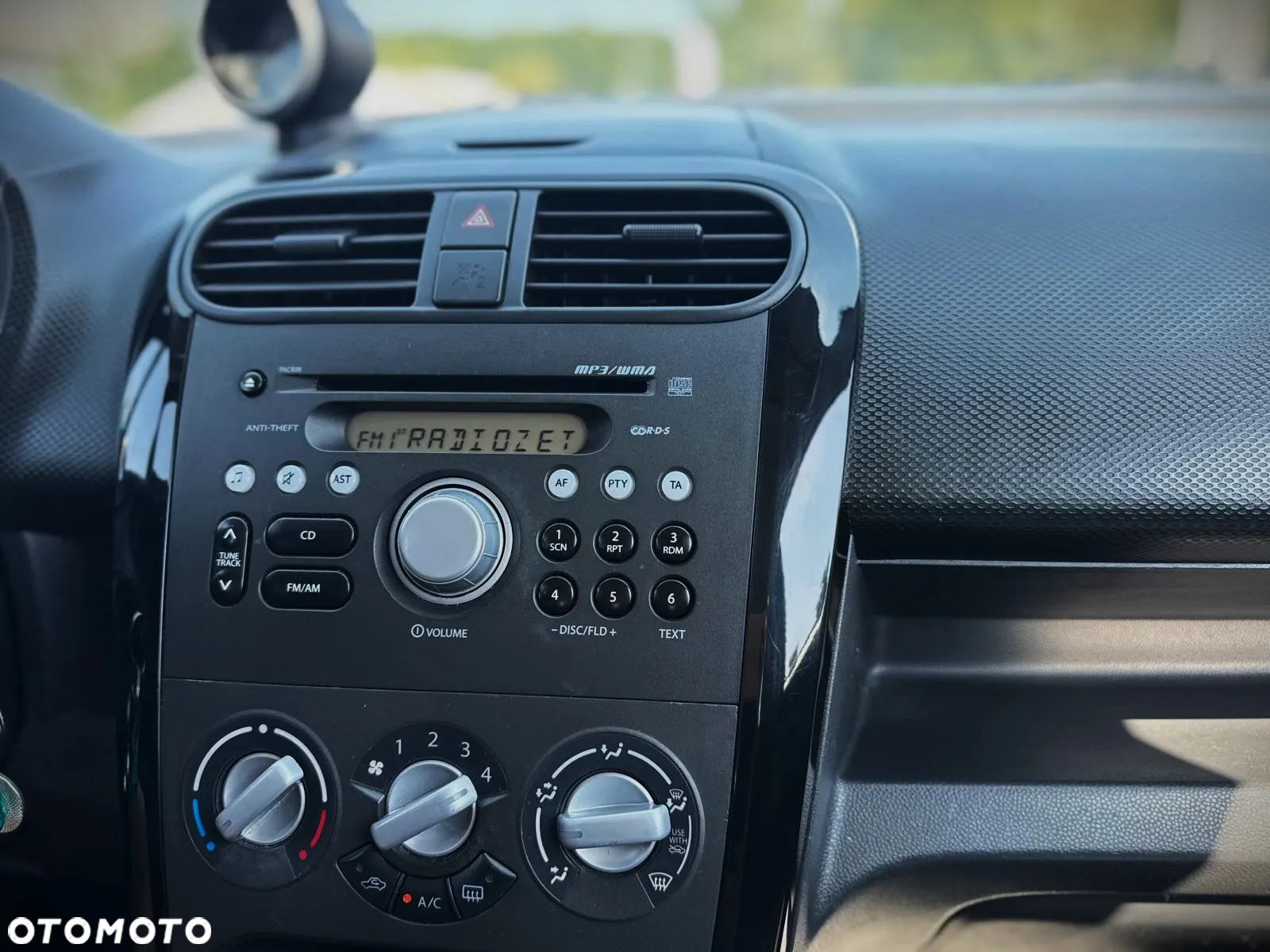 Suzuki Splash 1.2 GLX / Comfort - 18