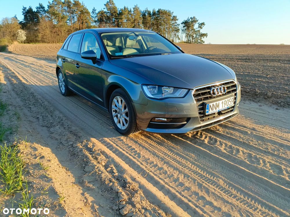 Audi A3 Sportback 2.0 TDI Ambition - 2