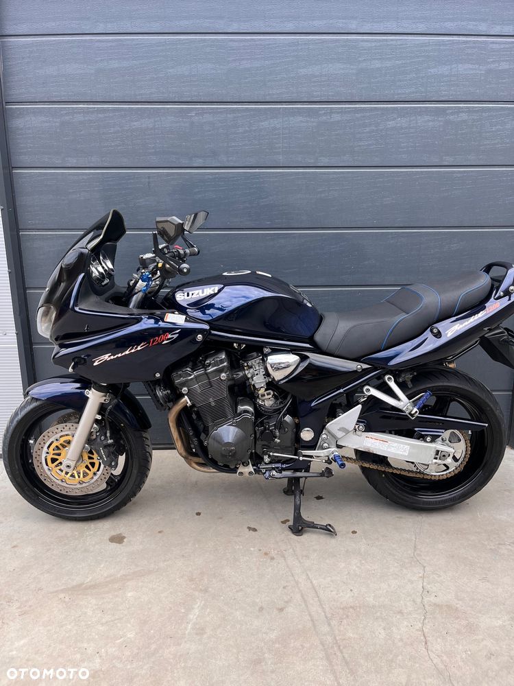 Suzuki Bandit - 32