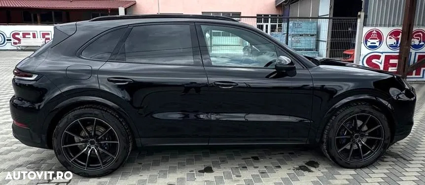 Porsche Cayenne Tiptronic S - 13
