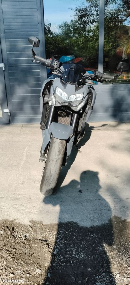 Kawasaki Z 900 - 21