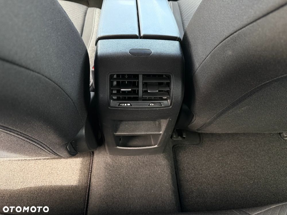 Peugeot 308 BlueHDi 130 Active Pack - 24
