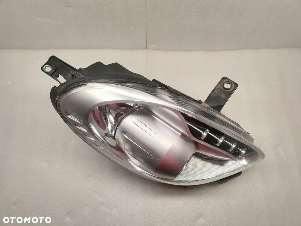 ALFA ROMEO GIULIETTA SOCZEWKA Z LED LAMPA PRAWY PRZÓD - 3