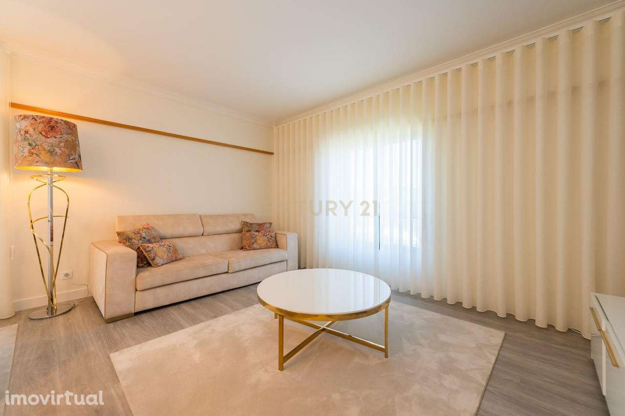 Apartamento T3 com Garagem em Loures - Grande imagem: 2/48