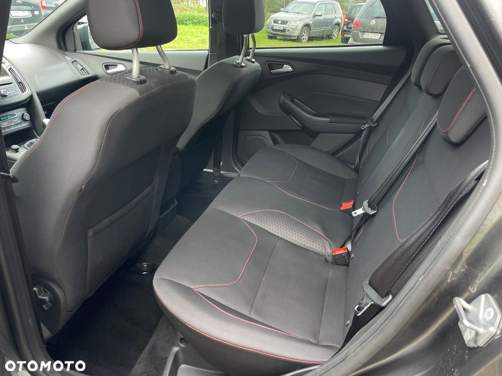 Ford Focus 1.0 EcoBoost ST-Line Black ASS - 26